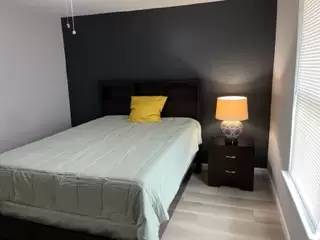 Main picture of 109 Dooley St