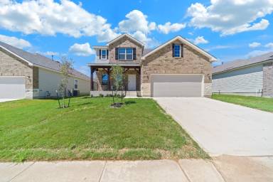 Main picture of 6735 Shiraz Way