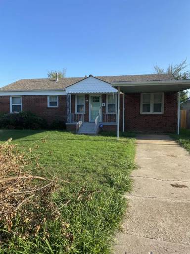 Main picture of 312 Wilson Dr