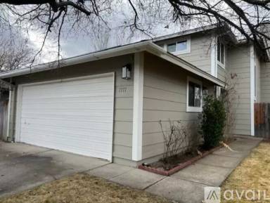 Main picture of 1777 Golden Spike Dr