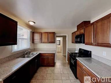 Main picture of 2514 W 111th St