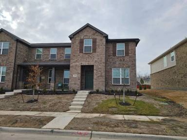 Main picture of 2920 Percheron Dr