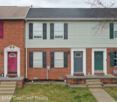 Main picture of 311 Willowbrook Ct