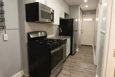 Main picture of 1764 Gales St NE