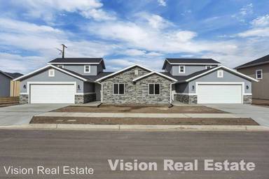 Main picture of 539 N Douglass Dr