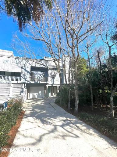 Main picture of 2129 Seminole Rd