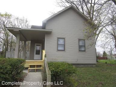 Main picture of 1111 E 7th St