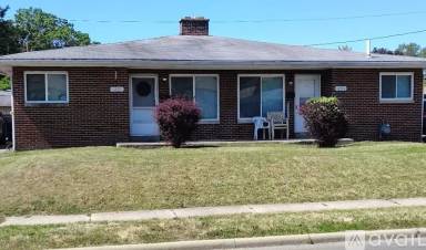 Main picture of 1297 S James Rd