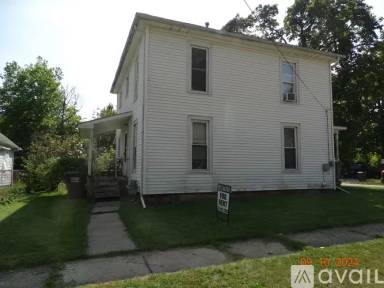 Main picture of 1102 Frank St