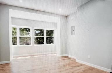 Main picture of 74 Woodbine St