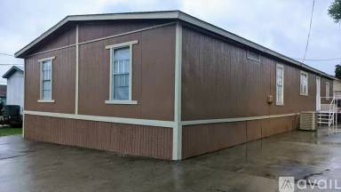 Main picture of 310 N Tapeyste Ave