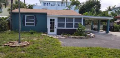 Main picture of 711 SW 9th Ave