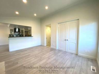 Main picture of 1702 Algol Ct