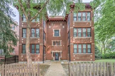 Main picture of 1722 Waverly Place - D