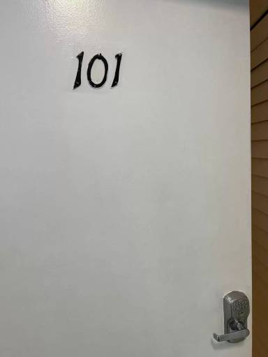 Main picture of 650 Euclid Ave