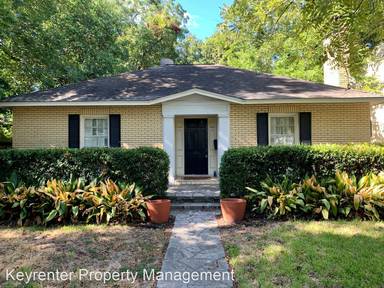 Main picture of 1511 W 30th St