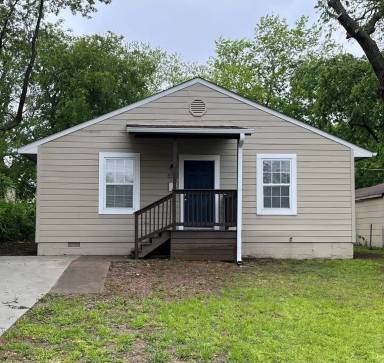 Main picture of 850 N Gary Ave