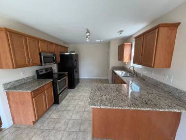 Main picture of 205 Apa Way