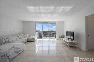 Main picture of Commodore Plaza Condominium