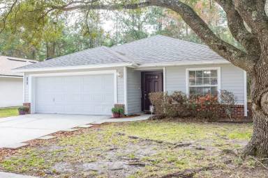 Main picture of 870 Cherry Point Way