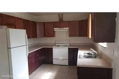 Main picture of 8958 NW 189th Ter