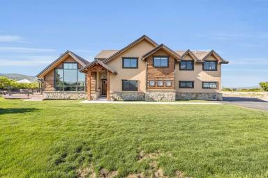 Main picture of 1645 Tollgate Rd