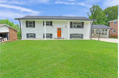 Main picture of 1784 Cherry Valley Cir SE