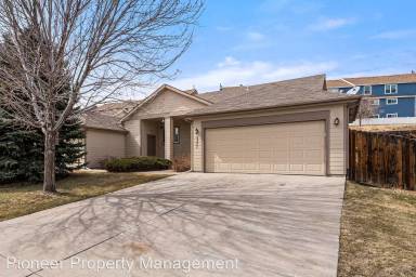 Main picture of 8277 Clayton Ct