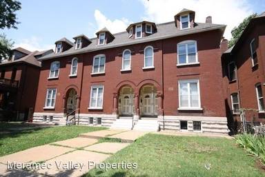 Main picture of 3331 S Jefferson Ave