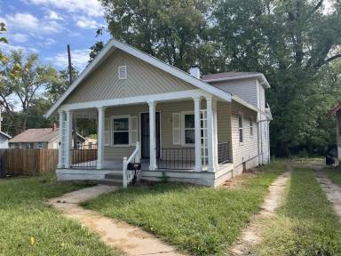 Main picture of 7211 Lydia Ave