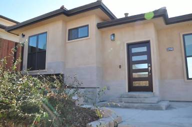 Main picture of 45245 Onondaga Dr