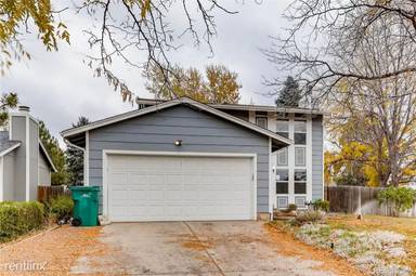 Main picture of 3754 S Mobile Way