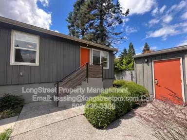 Main picture of 4709 NE 50th Pl