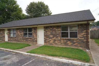Main picture of 525 Mount Pelia Rd