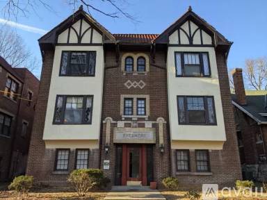 Main picture of 2115 Speed Ave