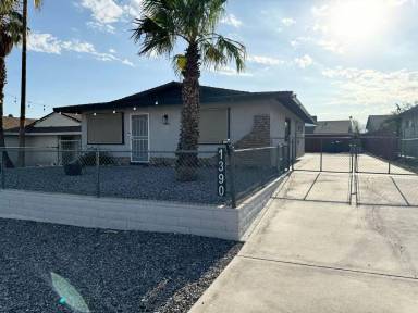 Main picture of 1390 Verde Dr