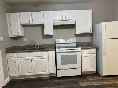 Main picture of 1695 Ellen Ave