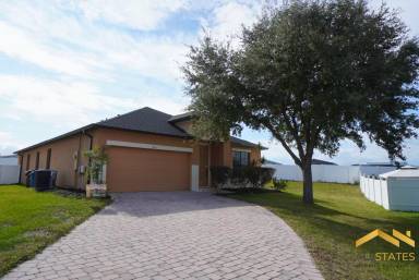 Main picture of 401 Savannah Preserve Loop