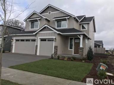 Main picture of 4801 SE Oakhurst St