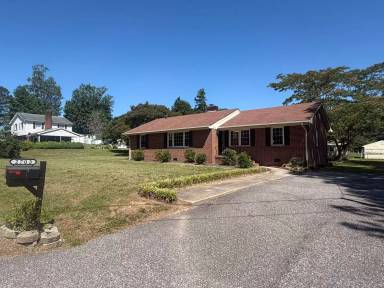 Main picture of 2703 Toronto Ln