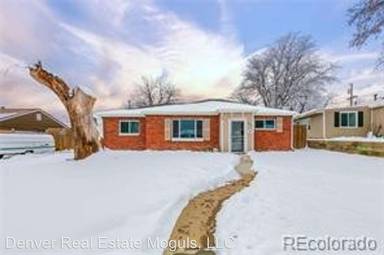 Main picture of 9411 Rose Ct