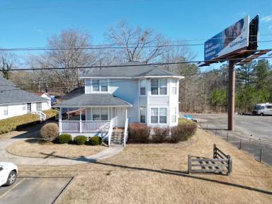 Main picture of 3470 Martha Berry Hwy NE