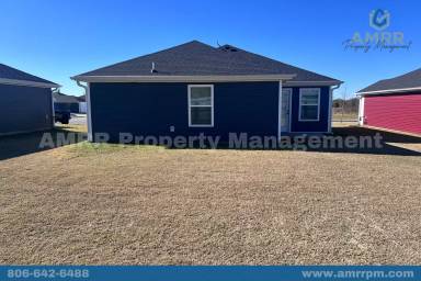 Main picture of 1104 Pawpaw Pl