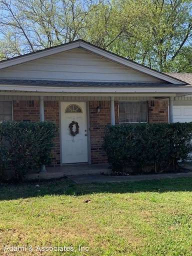 Main picture of 2218 McCormick St