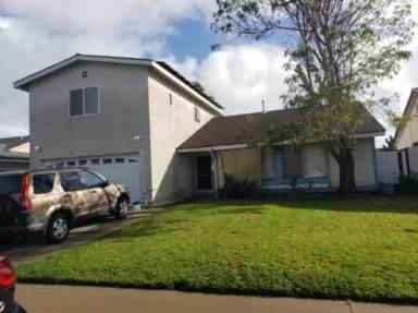 Main picture of 17072 Berlin Ln