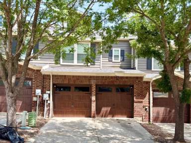 Main picture of 2224 Stonepark Pl