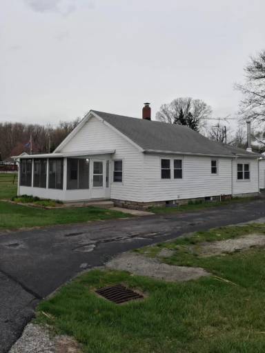 Main picture of 315 Adams St