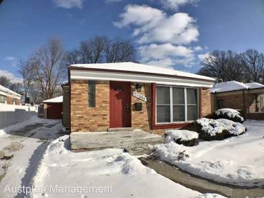 Main picture of 21380 Kipling St