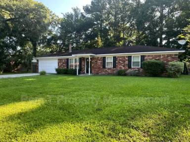 Main picture of 61 Dove Ct