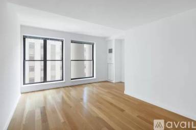 Main picture of 45 Wall St Apartments